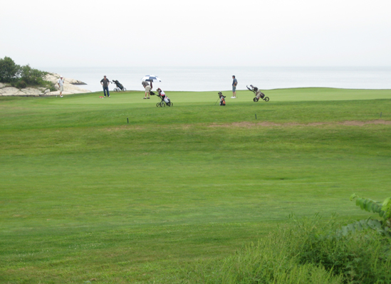 8.27.11.golfers