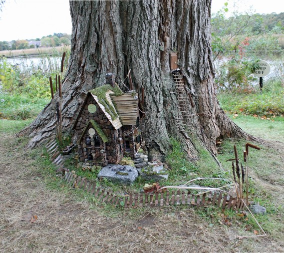 10.12.12.marshlightmanor