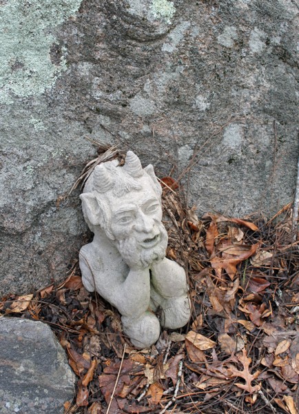 1.19.13.smallstatue